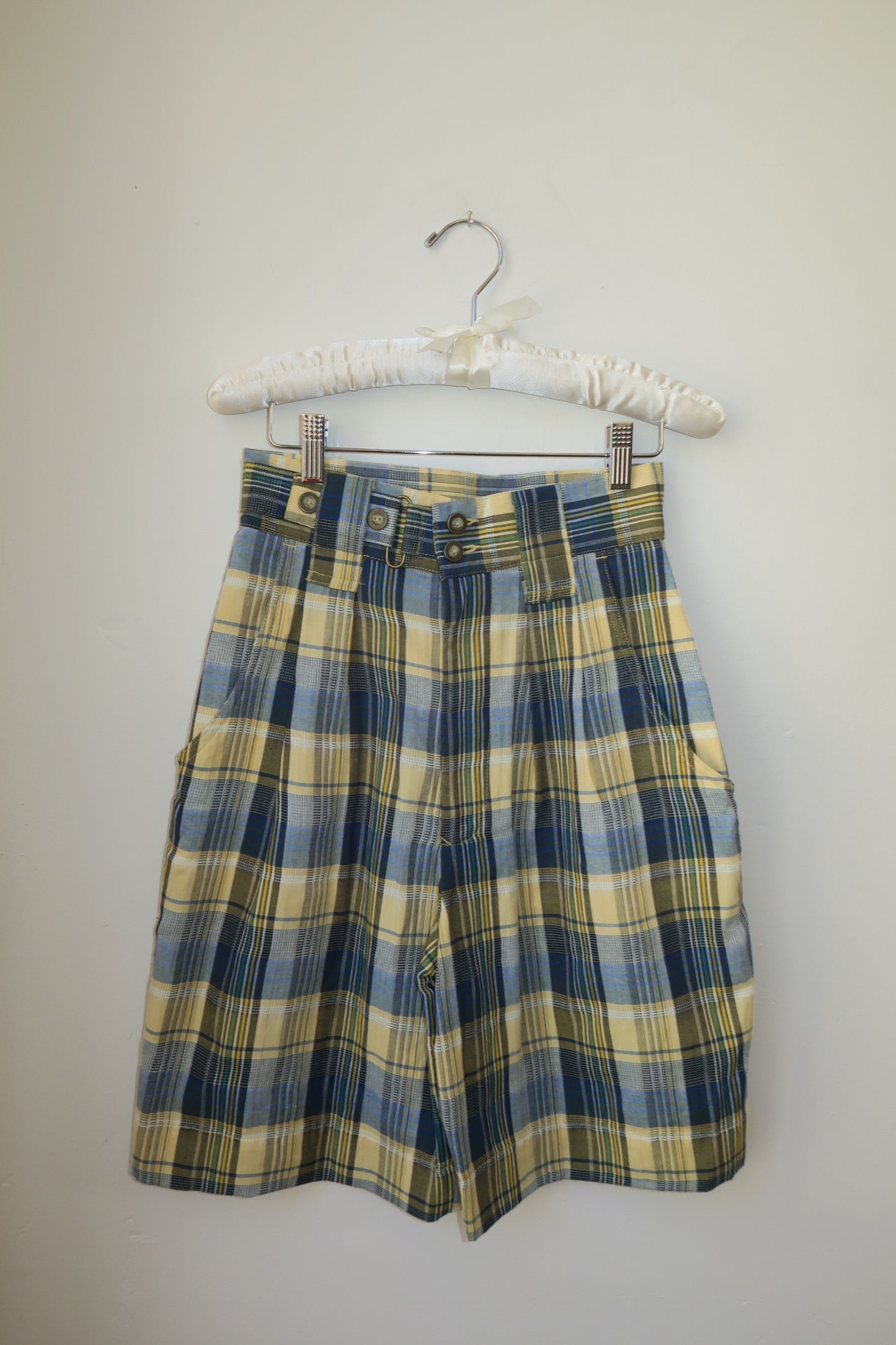 Outback Red Plaid Wide Leg Shorts